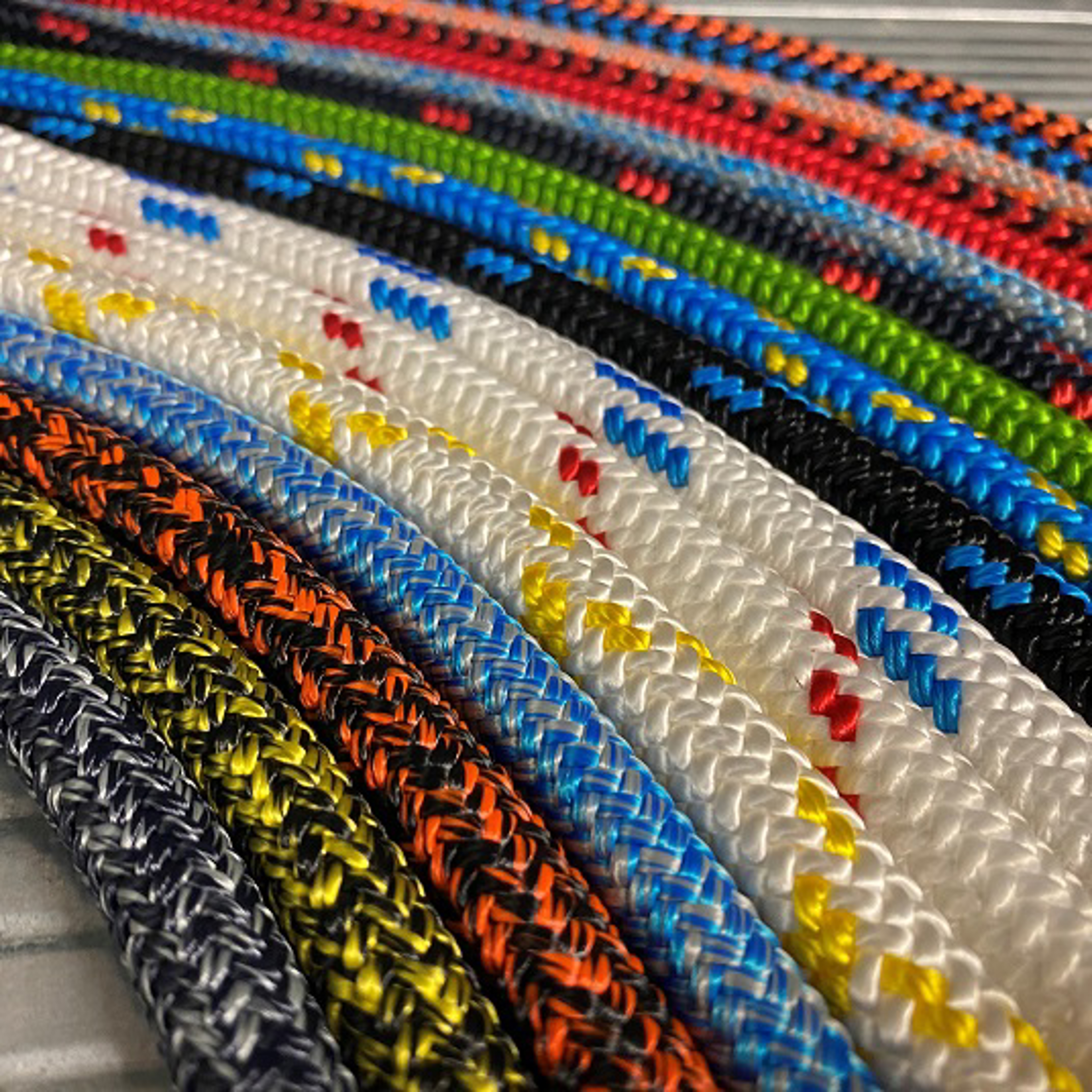 3 Trecce E Doppie Trecce 536 (1)